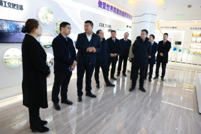 中共隆昌市委農(nóng)村工作領(lǐng)導(dǎo)小組考察團 蒞臨四川恒通參觀考察